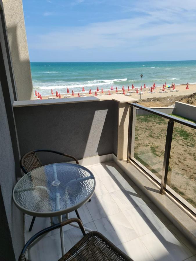 Dolphin Beach Apart Obzor Exterior photo